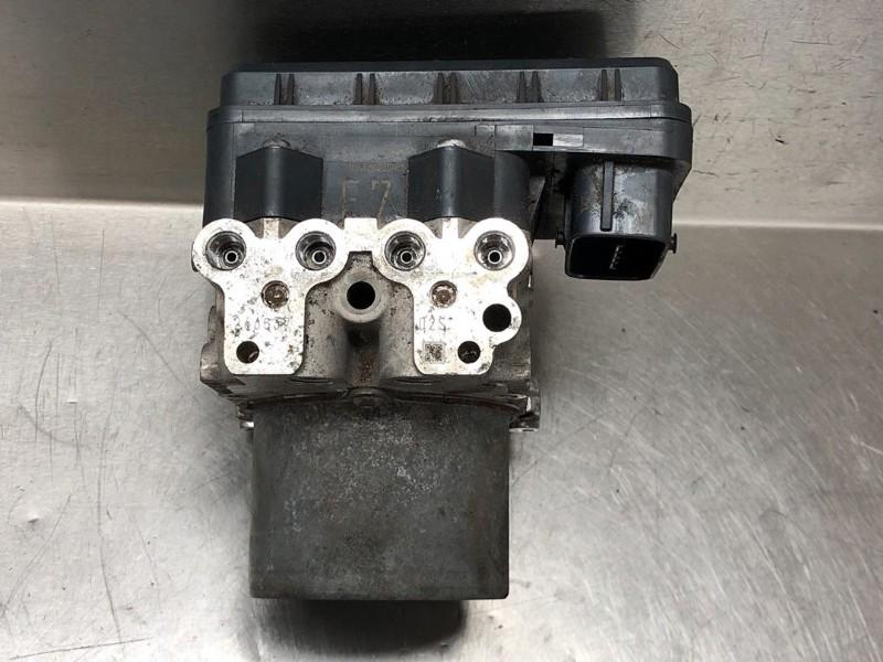 ABS POMP Mazda 6 SportBreak (GJ / GH / GL) (01-2012/12-2020), Hitdorfer Straße 73
51371  Leverkusen, DE, Gebruikt, Mazda, Info@mazda.de