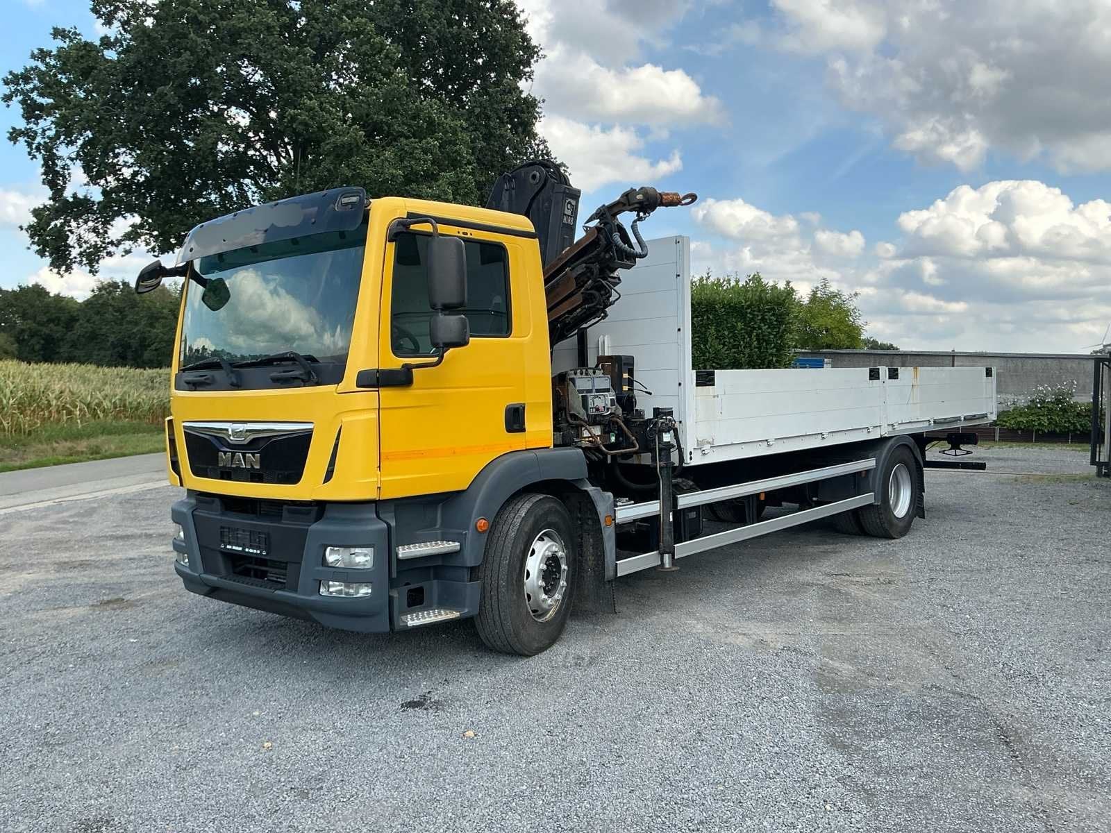 Camion MAN TGM 18.250 2014 avec grue et plateforme HIAB, Autos, Achat, Euro 6, Entreprise, Autres carburants