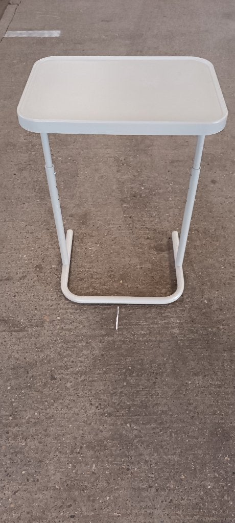 TAFELTJE VOOR HULPBEHOEVENDEN, Maison & Meubles, Tables | Tables d'appoint, Comme neuf, Enlèvement