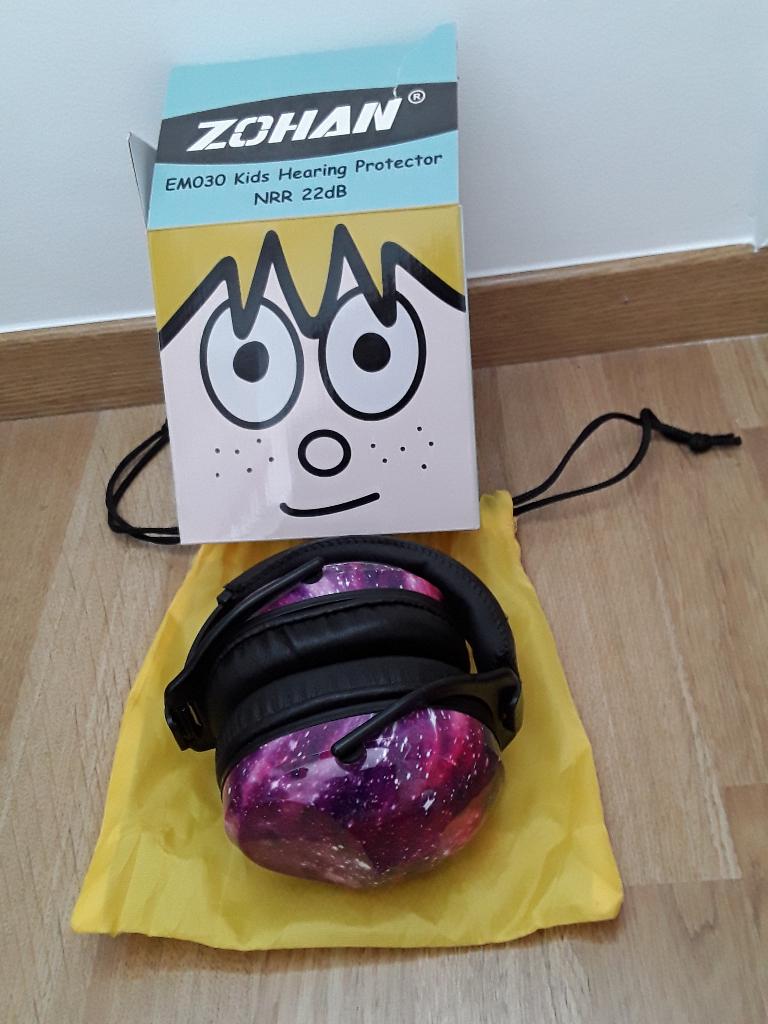 Casque anti-bruit enfant + corde à sauté, Enlèvement, Utilisé