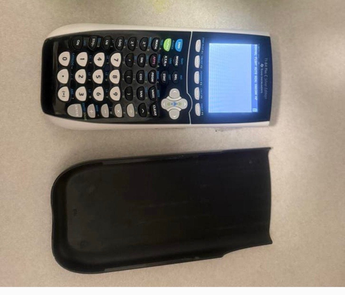 TI‑84 Plus C Silver Edition, Ophalen, Grafische rekenmachine, Zo goed als nieuw