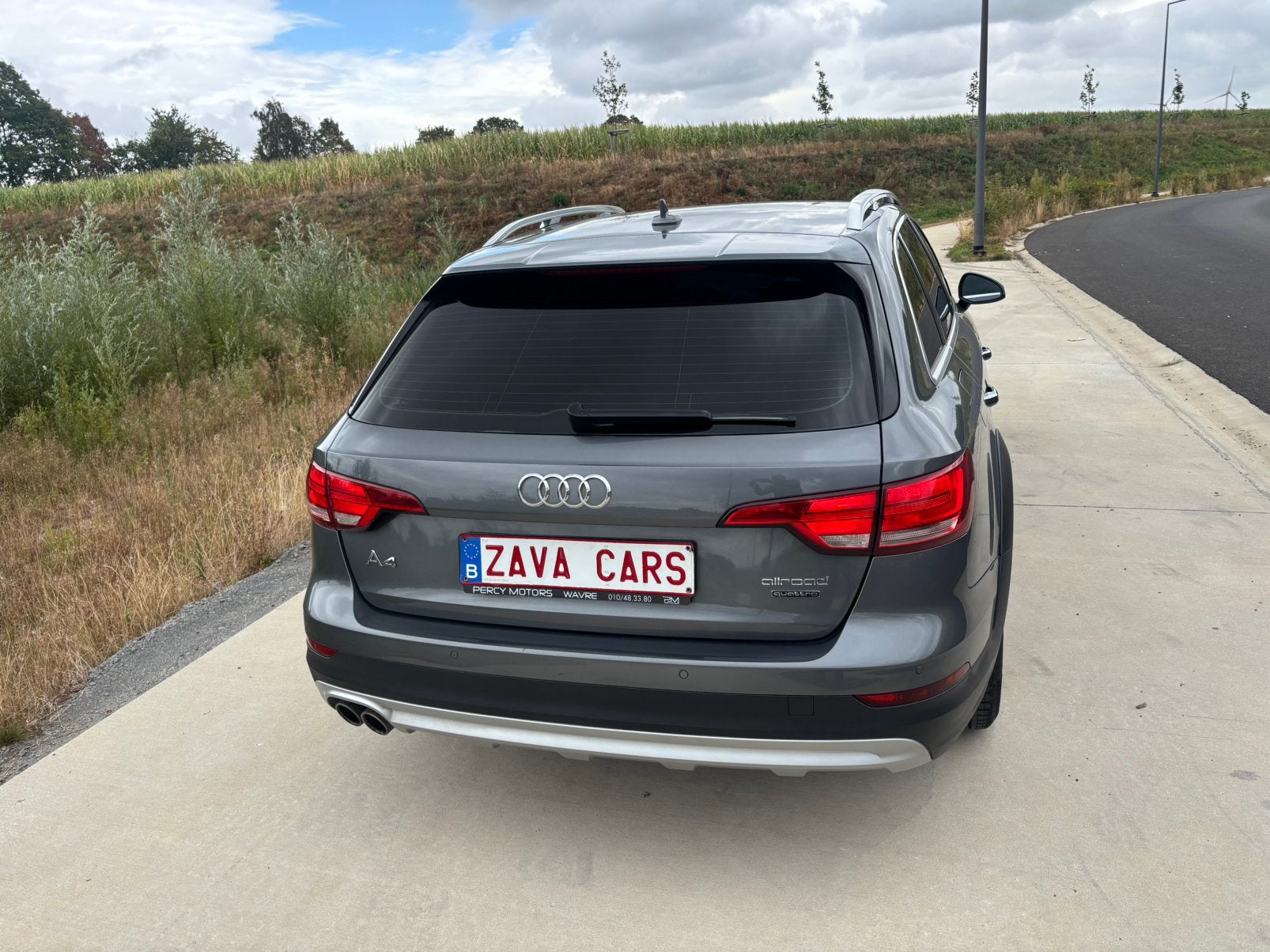 Audi A4 Allroad 2.0 TDI Quattro S tronic Xenon 2018 Euro 6b, Auto's, Automaat, 4 cilinders, A4, Bedrijf