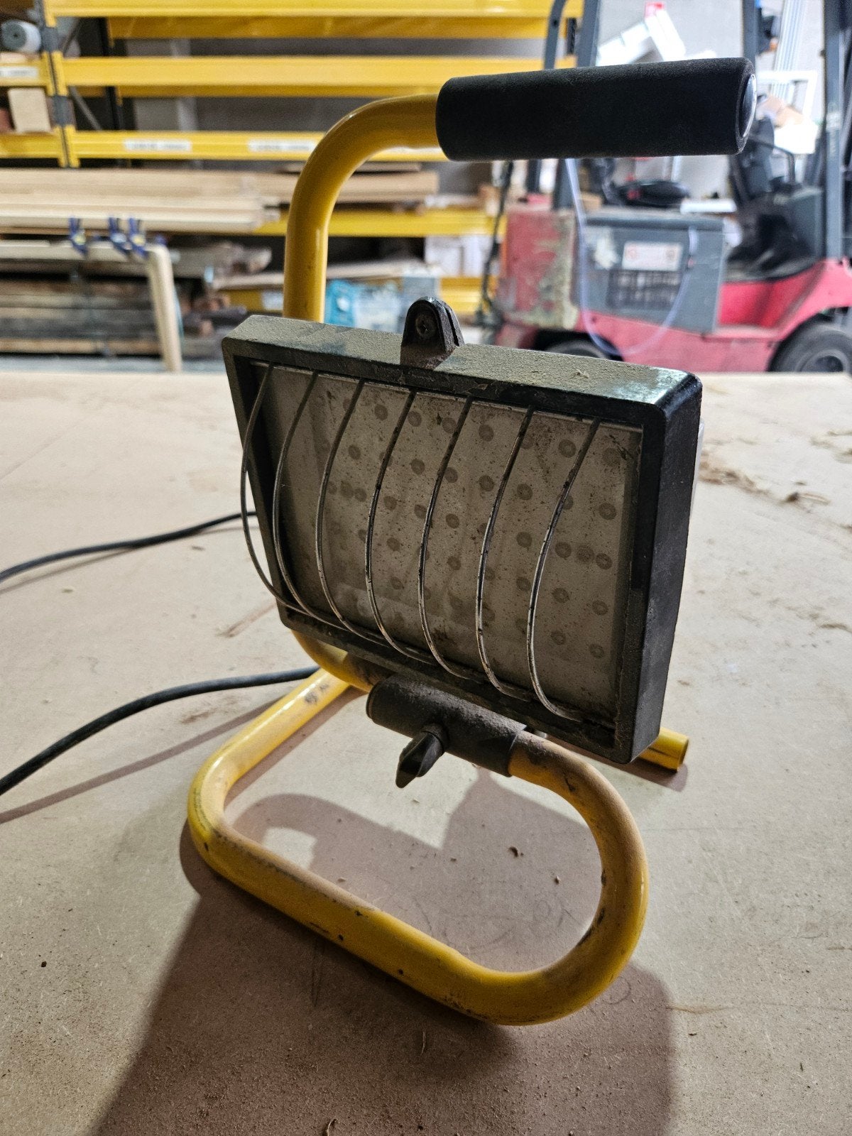Bouwlamp led, Ophalen