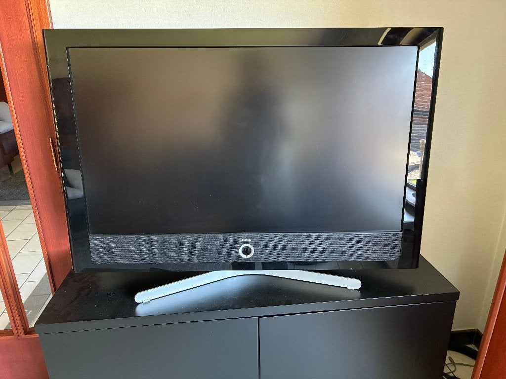 Loewe Connect 42 - premium design tv + afstandsbediening, Gebruikt, LCD, 100 Hz, 100 cm of meer
