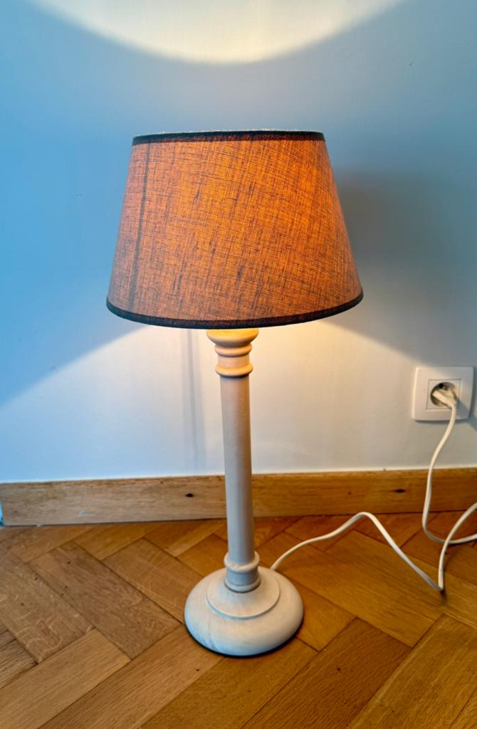 Lampe table avec abat-jour en lin — Lampe de table rustique, Maison & Meubles, Enlèvement, Comme neuf