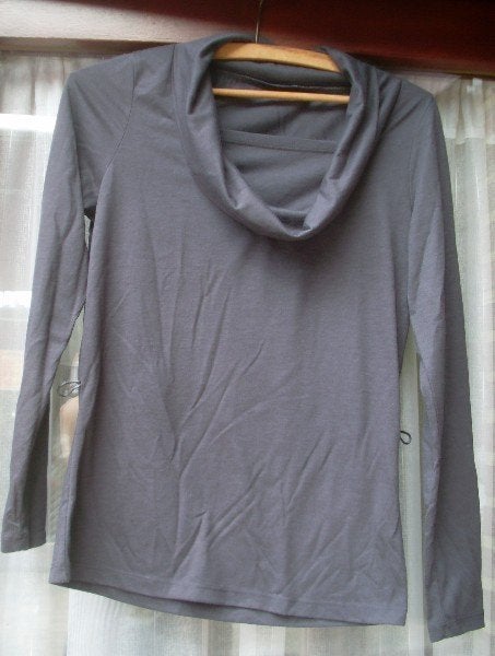 Blouse met speciale kraag maat S, Kleding | Dames, Blouses en Tunieken, Ophalen of Verzenden, Gedragen, Maat 36 (S), Blauw