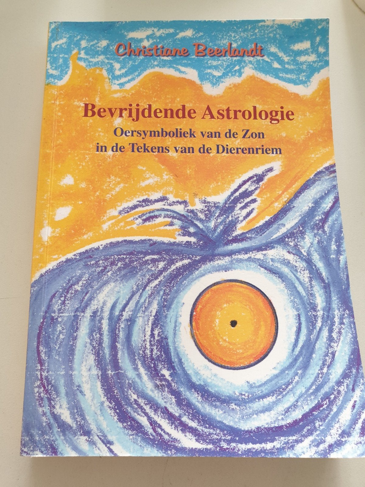 Christiane Beerlandt - Bevrijdende astrologie. 2e druk 2006, Boeken, Ophalen of Verzenden, Astrologie, Christiane Beerlandt