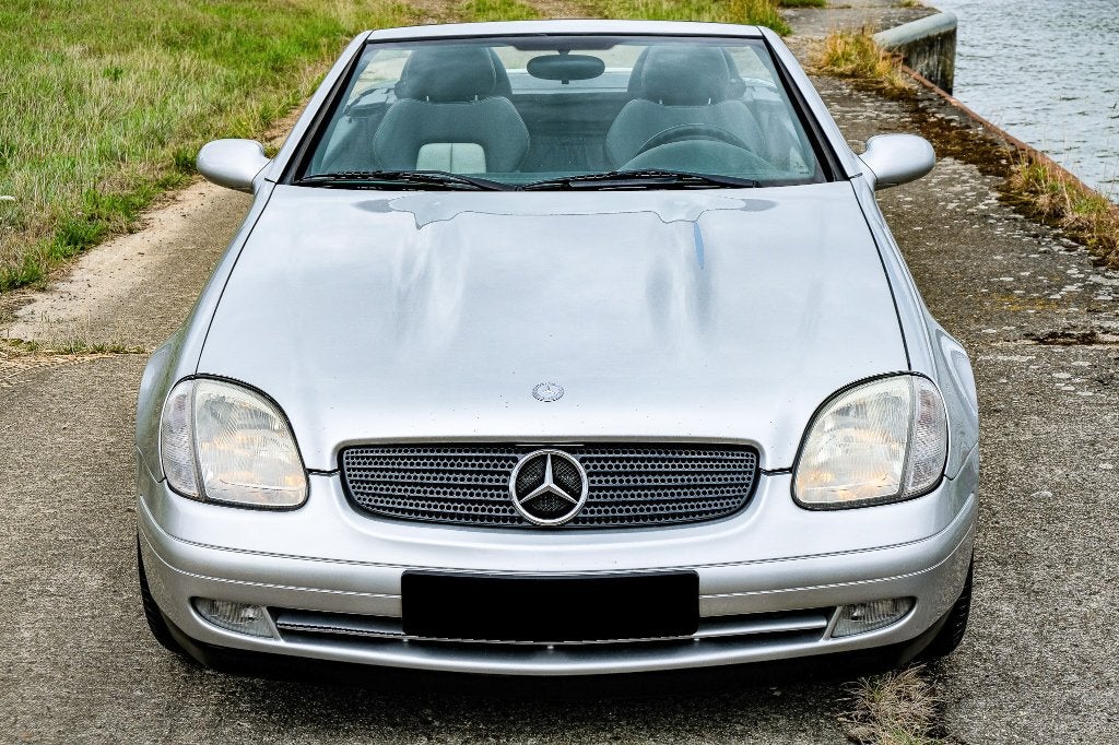 Mercedes SLK 230 Kompressor Automaat Historiek 1998, Auto's, Mercedes-Benz, Automaat, Dealer onderhouden, Achterwielaandrijving