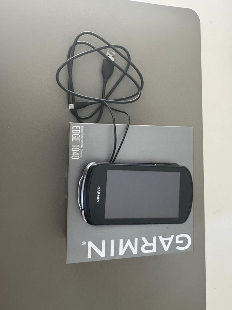 Garmin edge 1040, Vélos & Vélomoteurs, Accessoires vélo | Compteurs de vélo, Comme neuf, Enlèvement ou Envoi