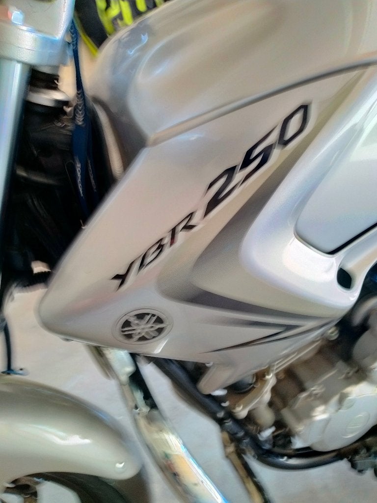 KANS OM DE YAMAHA YBR 250 TE GRIJPEN, Motoren, 250 cc, Occasion, Particulier, Toermotor