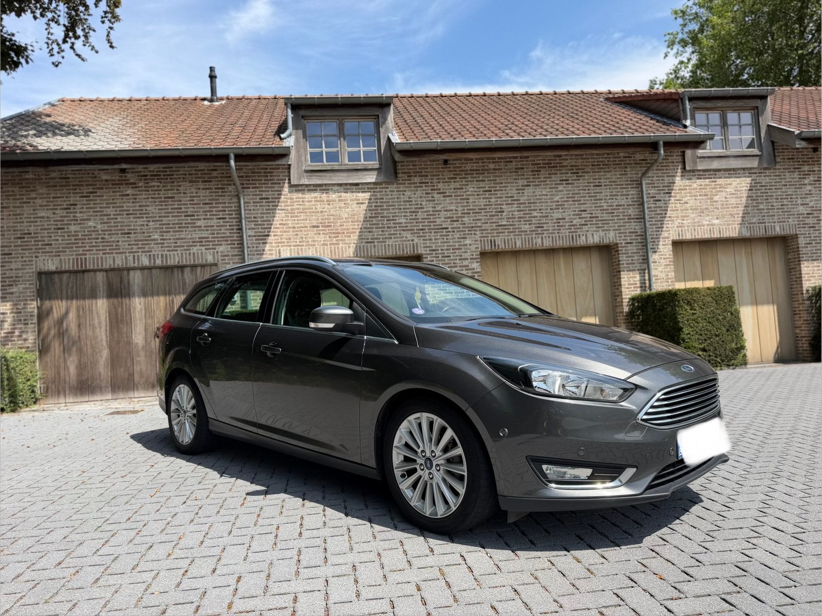 Ford Focus 1.0 EcoBoost Benzine Euro6B *Gekeurd Vvk, Auto's, Focus, Euro 6, 5 deurs, Particulier