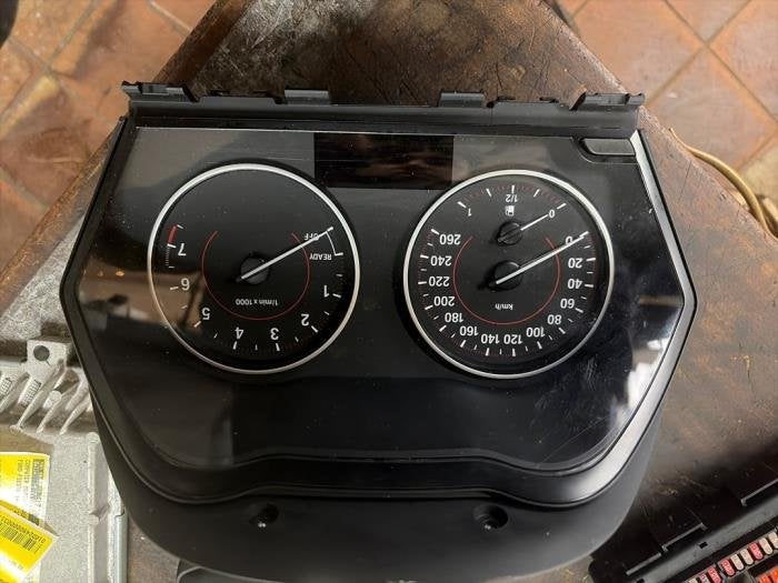 Compteur kilométrique KM d'un BMW 1-Serie, -, 3 mois de garantie, Utilisé, -