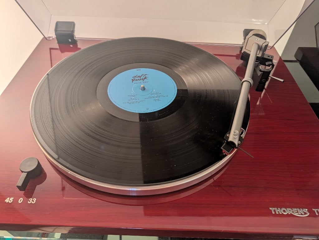 Thorens TD 206 + Audio-Technica AT-VM95ML, Enlèvement, Comme neuf, Tourne-disque, Thorens