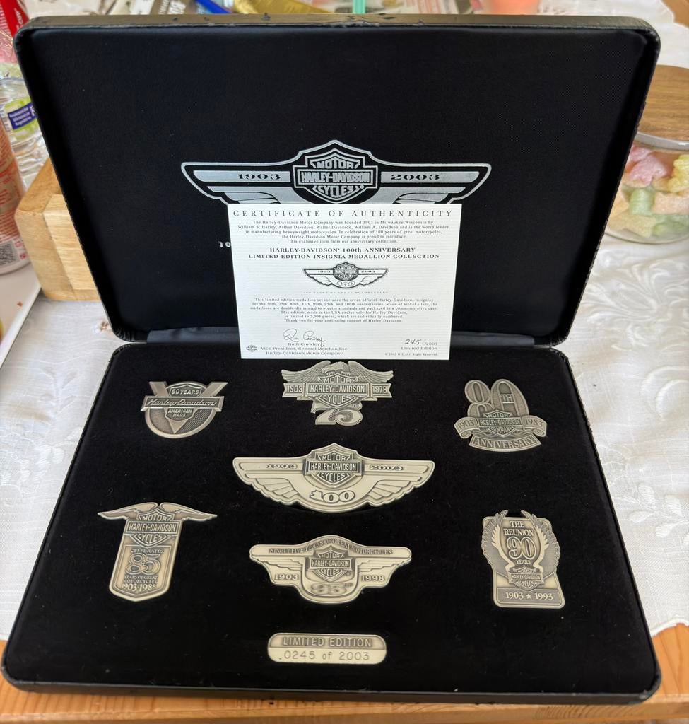 100 jaar Harley Davidson, Motoren, Ophalen