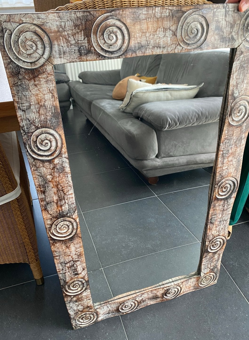 Beau miroir décoratif en bois – cadre avec motifs en spirale, Enlèvement, Comme neuf