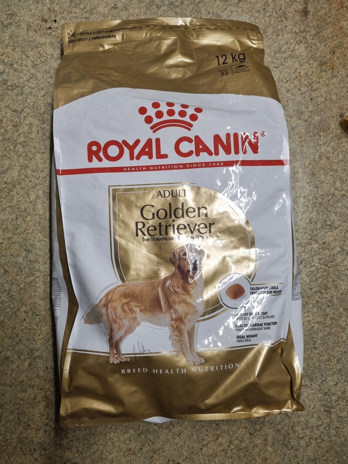 te koop Royal Canin Golden Retriever Adult 12 kg, Ophalen, Hond