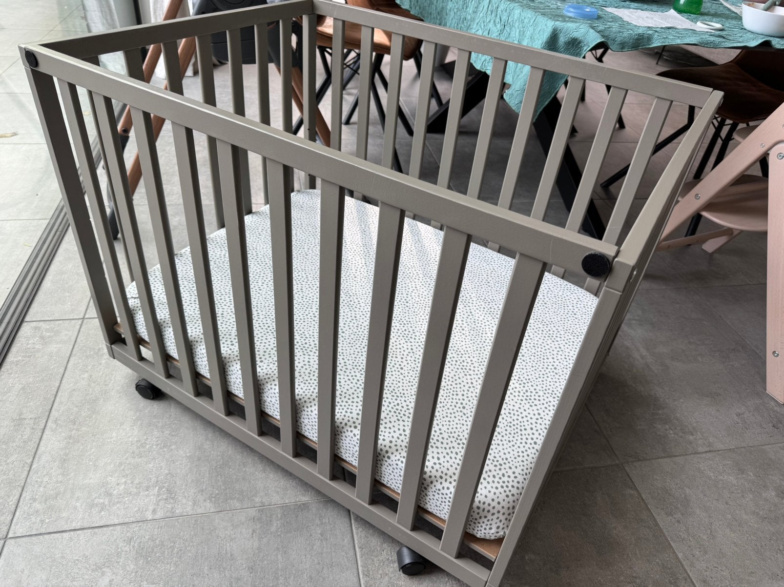 Quax park met parklegger (matras) en omtrek, Kinderen en Baby's, Ophalen, Zo goed als nieuw