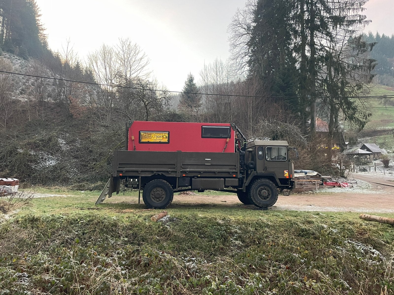 Expeditie Truck Saurer 6 DM, Auto's, Diesel, Vierwielaandrijving, Particulier, 2 deurs