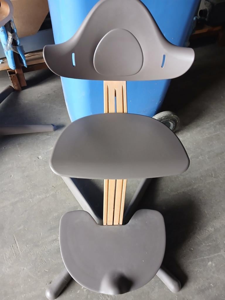 Chaise evolutive enfant nomi, Enfants & Bébés, Chaises pour enfants, Enlèvement, Chaise évolutive