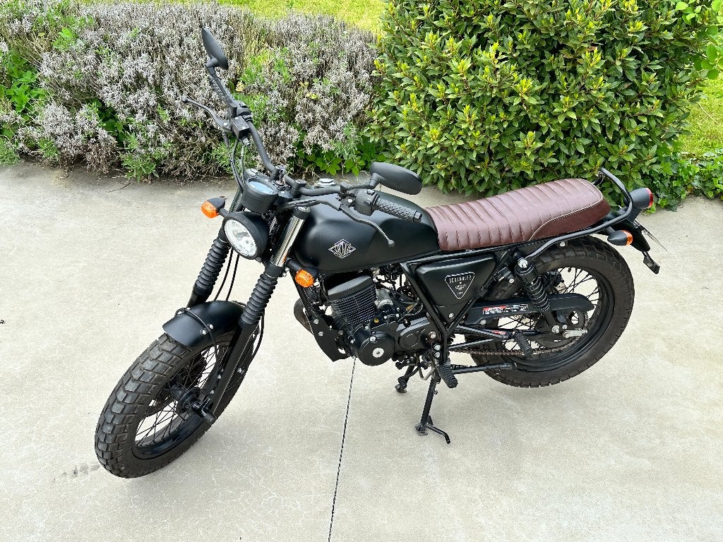 Archive Scrambler 125 cc (Matzwart), Archive Scrambler, 125 cm³, 5 vitesses, Comme neuf