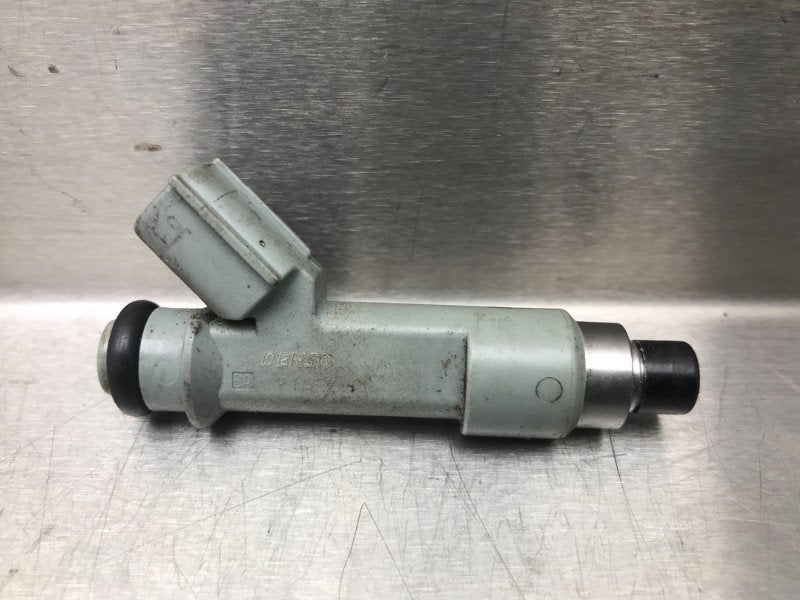 INJECTOR BRANDSTOF Toyota Aygo (B40) (|2325000030|), Auto-onderdelen, Gebruikt, Toyota