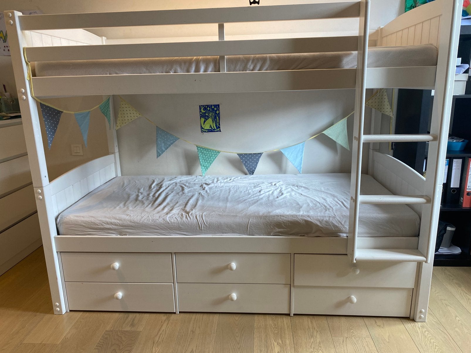Stapelbed met matrassen, Ophalen, Zo goed als nieuw, Stapelbed