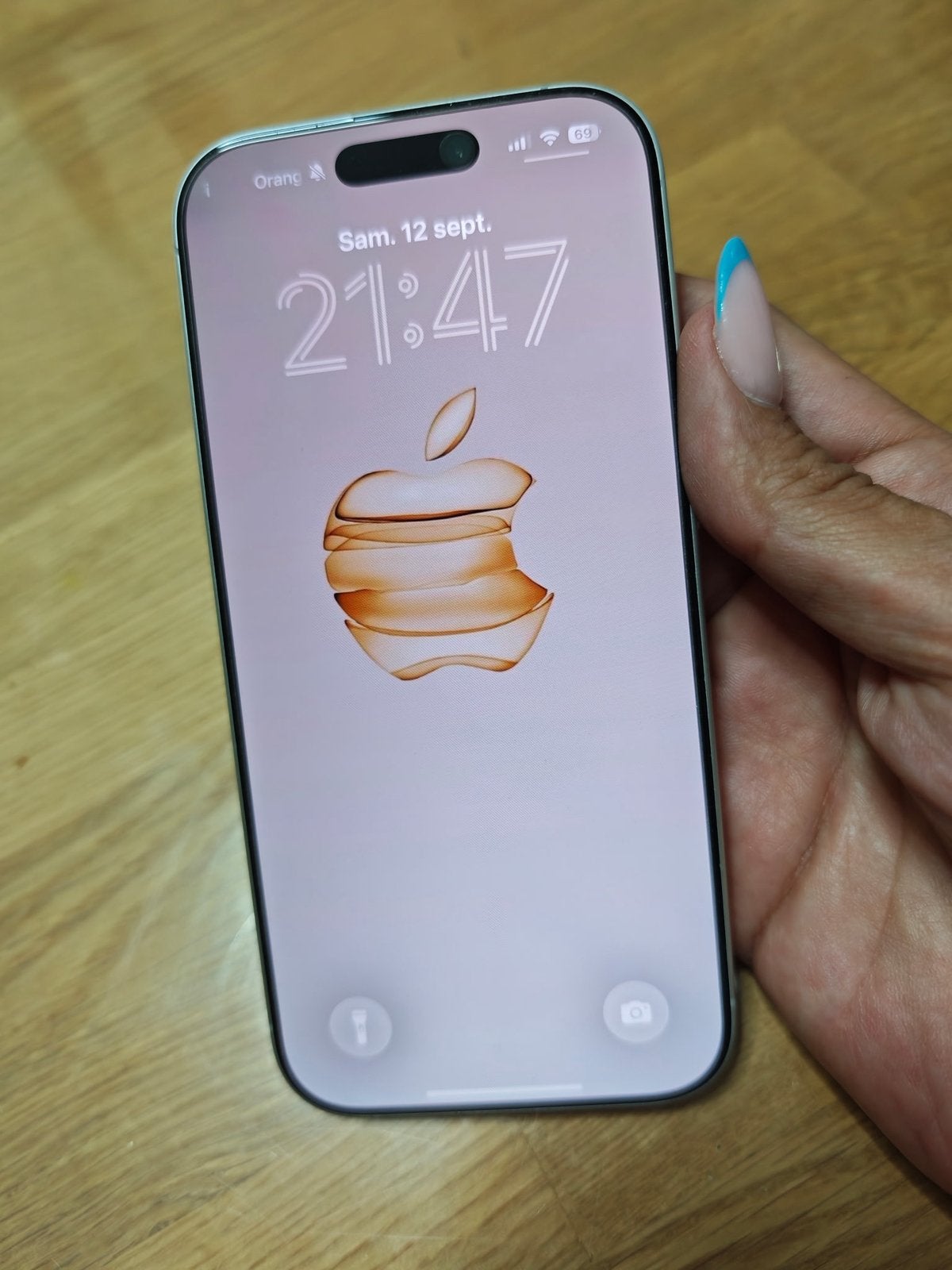 Iphone 17, Télécoms, Enlèvement, Comme neuf, IPhone 17, Blanc