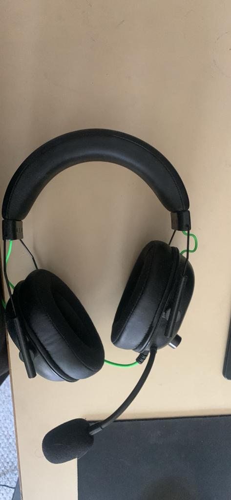 Razer gaming-headset te koop, Computers en Software, Ophalen, Zo goed als nieuw
