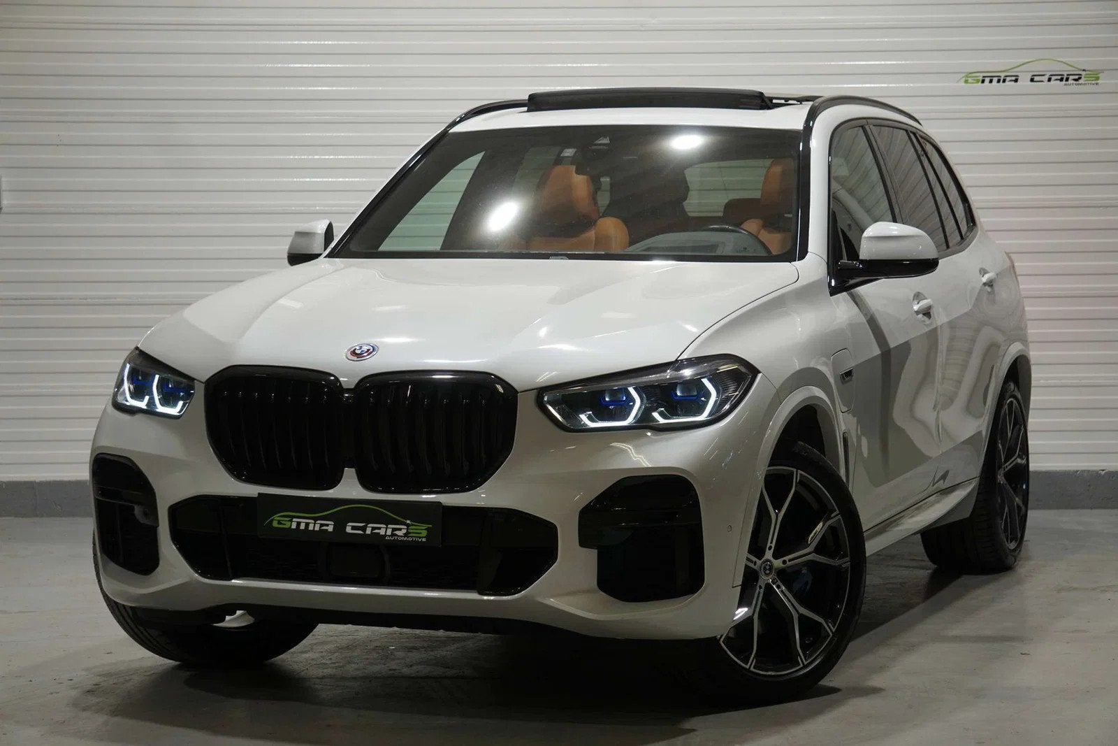 BMW X5 X5 PHEV 3.0A xDrive45e-Navi-Cam-Keyless-Pano-DodeH-Ac, Auto's, Gebruikt, Adaptive Cruise Control, Wit, Leder