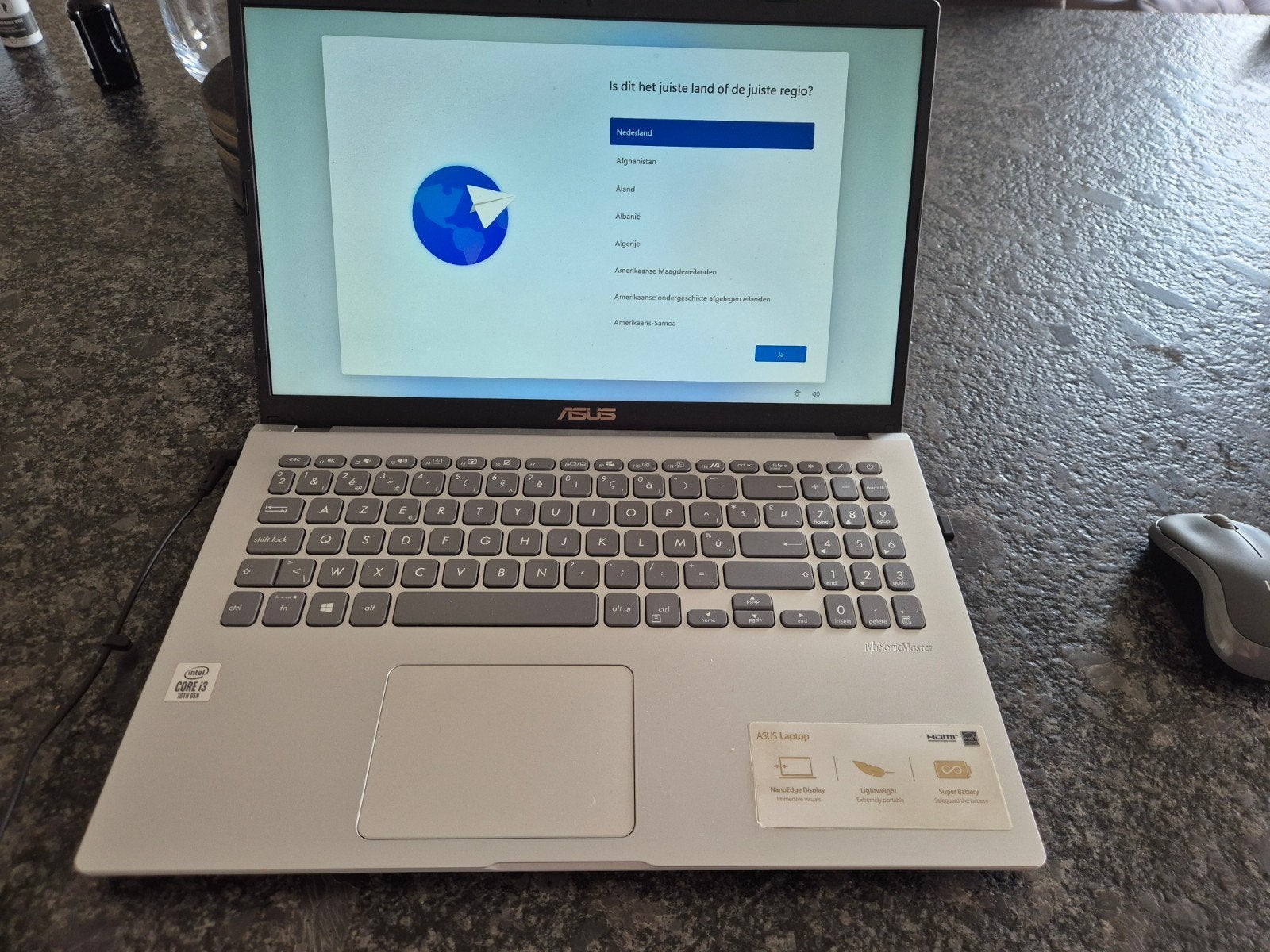 ASUS Laptop Intel i3 3 jaar oud, Computers en Software, Ophalen, SSD