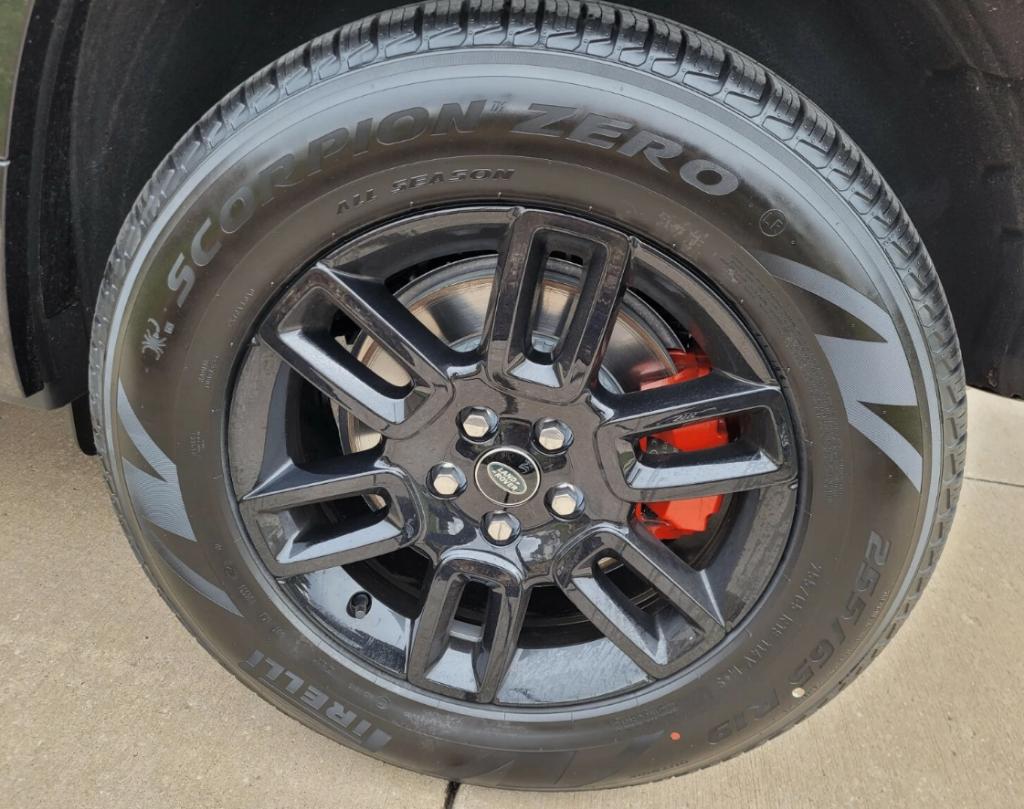 5x LAND ROVER DEFENDER 19" Style 6010 - Gloss Black, Auto-onderdelen, Gebruikt, 255 mm, Banden en Velgen, All Season