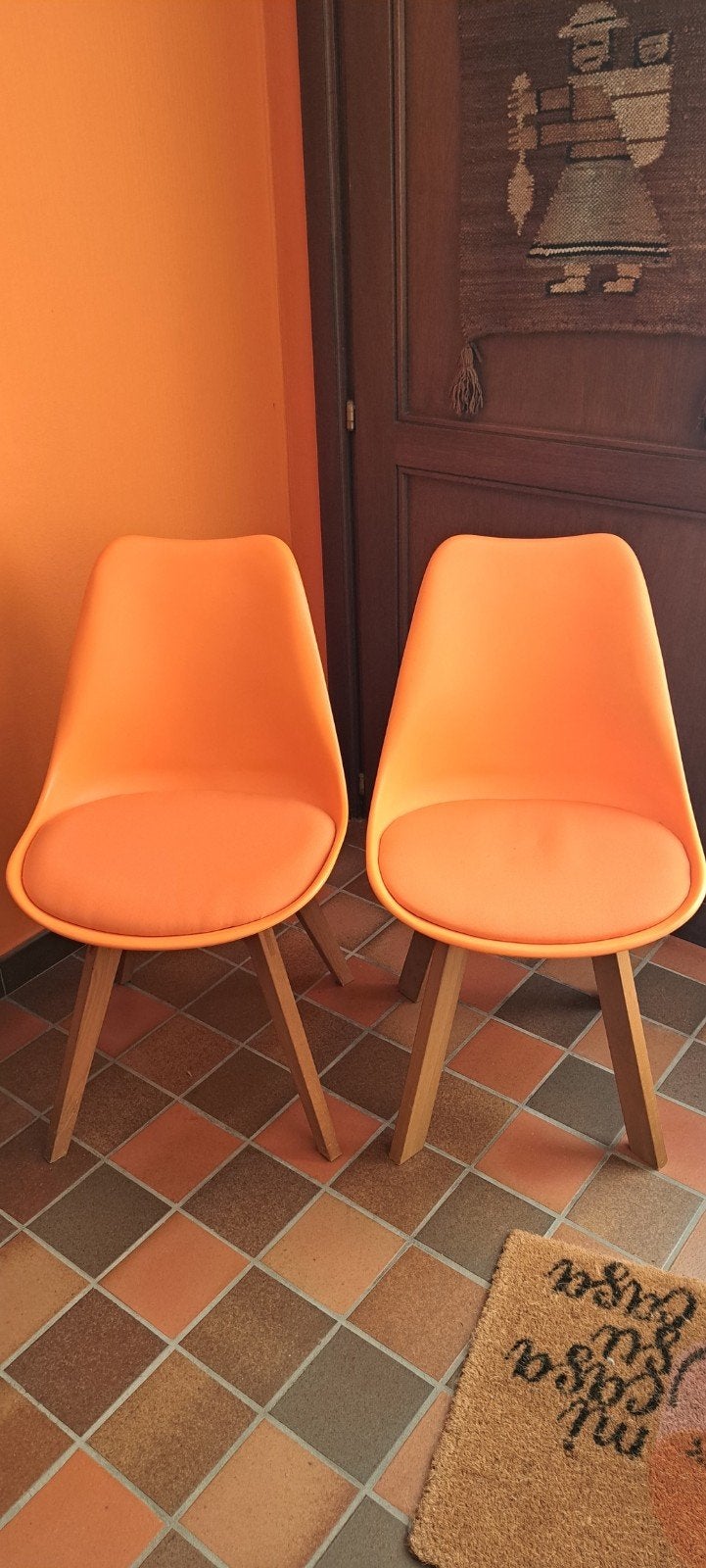 2 chaises oranges contemporaines, Maison & Meubles, Enlèvement, Comme neuf, Autres couleurs, Retro
