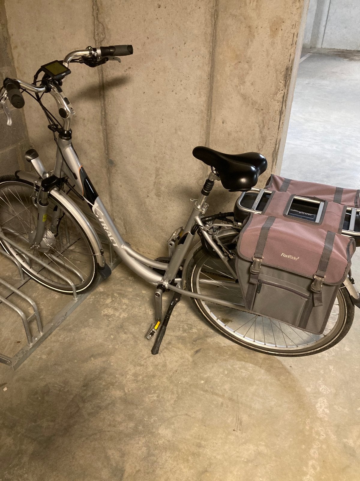 X TRACT elektrische fiets, Fietsen en Brommers, Elektrische fietsen, Gebruikt, 51 tot 55 cm, 50 km per accu of meer, Ophalen