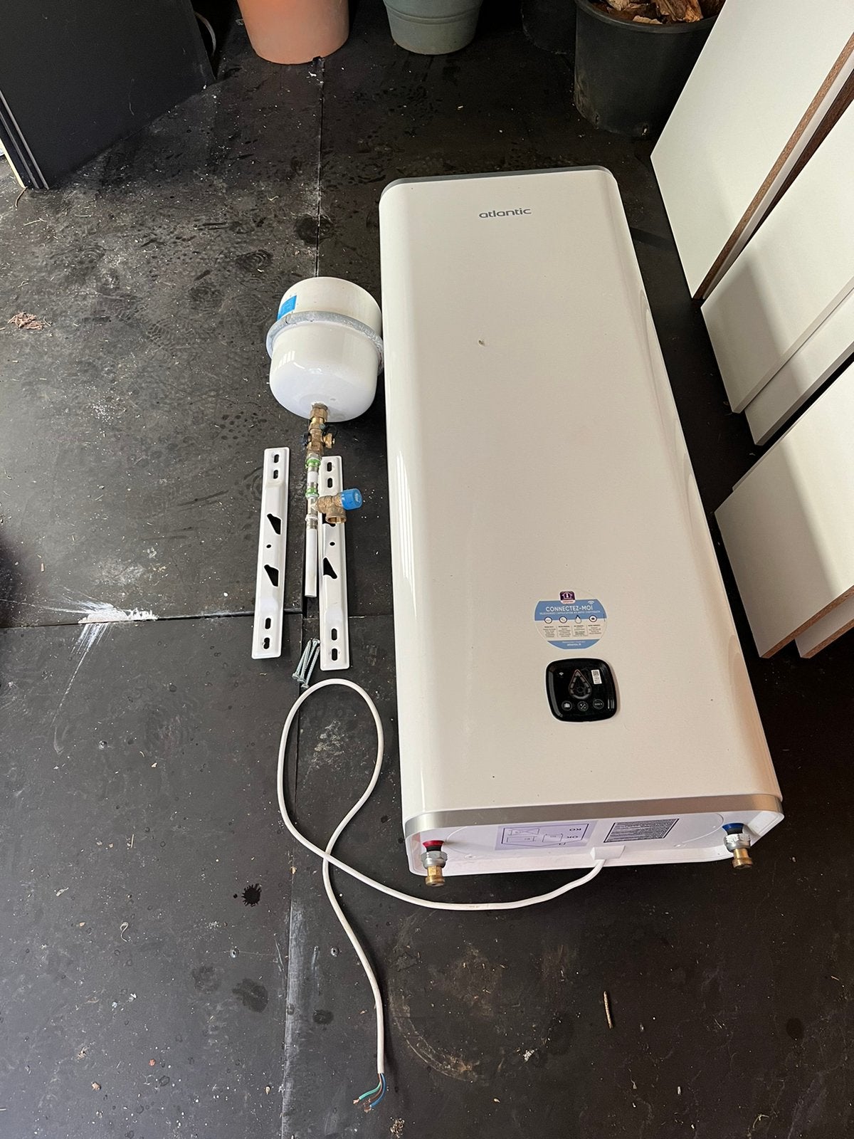 Boiler elec Atlantic Lineo 80L IP 24 PQ Neuf (2025), Bricolage & Construction, Chauffe-eau & Boilers, Enlèvement, Boiler