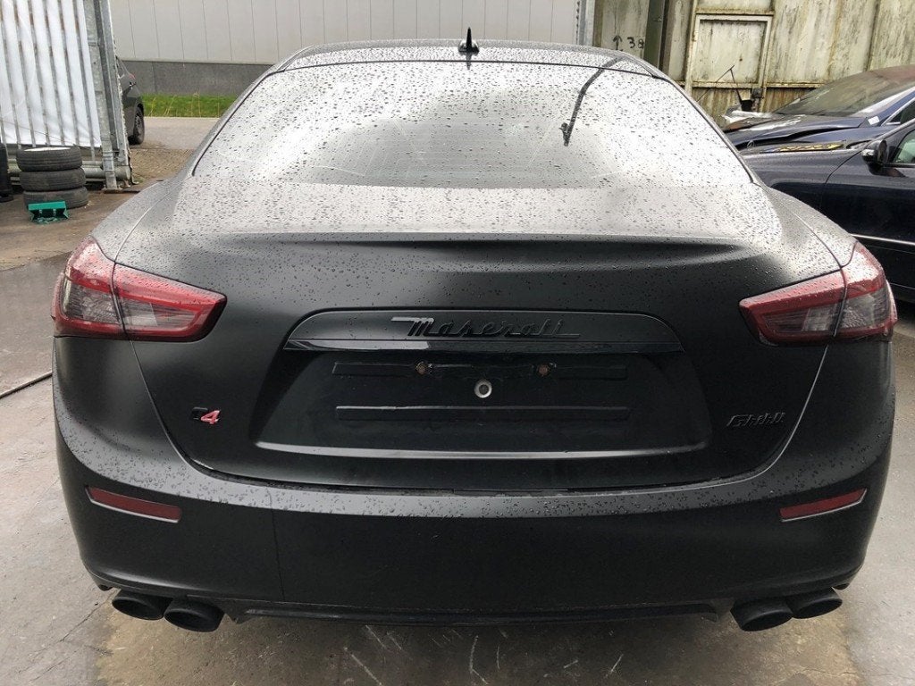 TORSIEVEER ACHTER Maserati Ghibli III (01-2013/-), Taurusavenue 1
2132 LS  Hoofddorp, NL, Webaccessibility@stellantis.com, Maserati