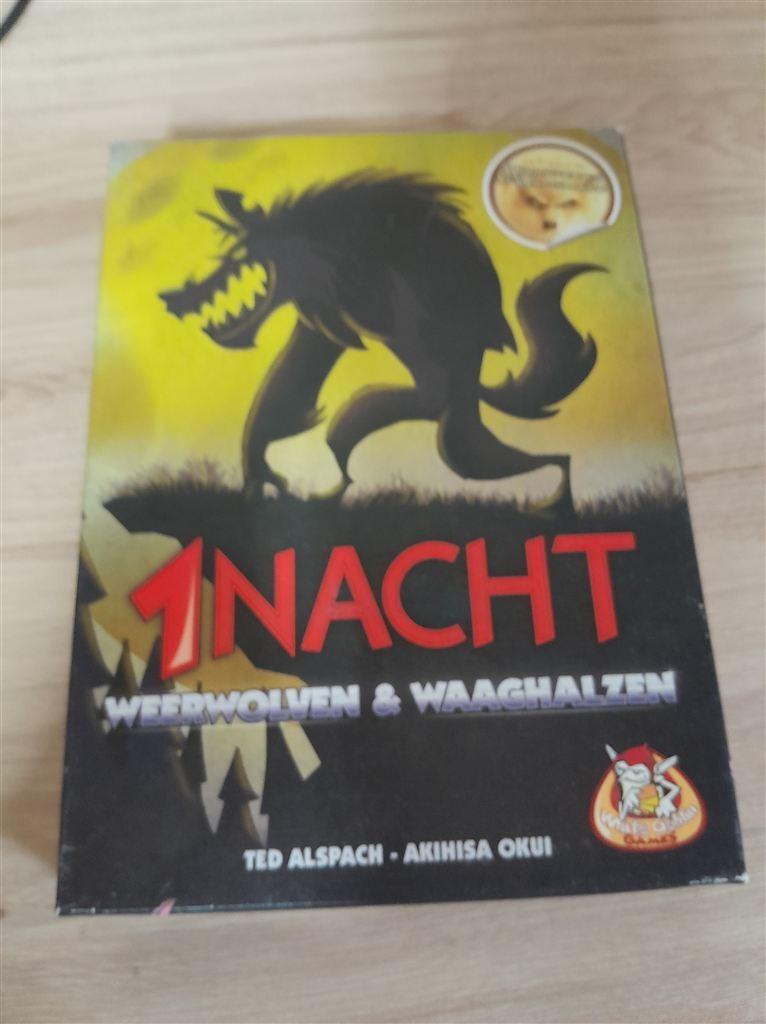 1 nacht weerwolven en waaghalzen - s4323, Verzenden, Zo goed als nieuw