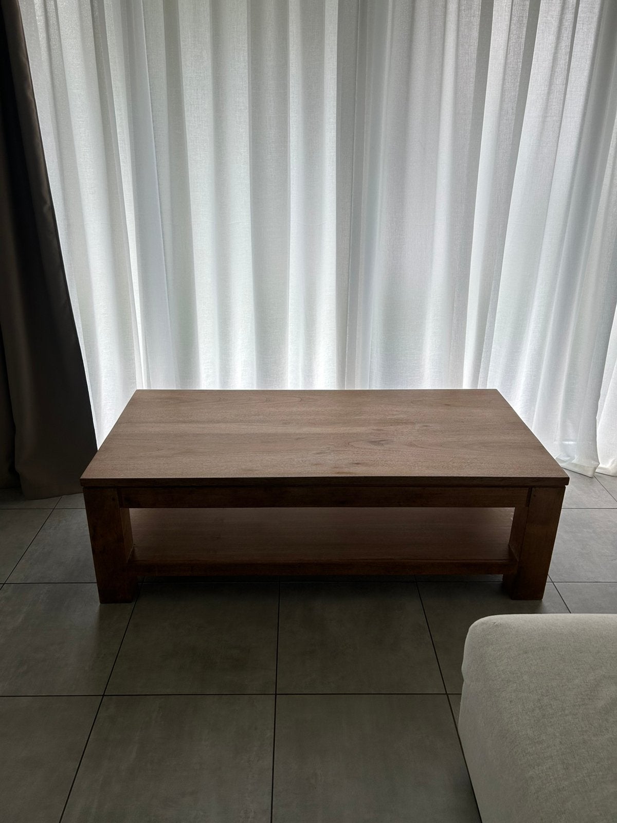 Houten salontafel – landelijke/stoere stijl, Huis en Inrichting, Ophalen