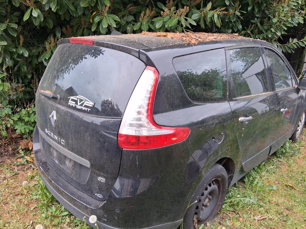 Renault scénic 3 pour piece, Auto's, Particulier, Te koop