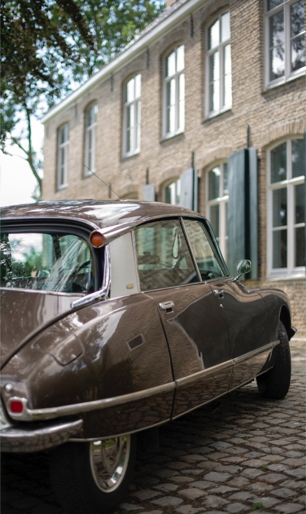 Citroën DS 23 Pallas, Auto's, Citroën, Particulier, DS, Radio, Benzine, Berline, 4 deurs, Handgeschakeld, Bruin, Bruin, Leder