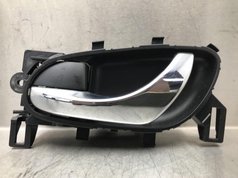 PORTIERGREEP BUITEN LINKS ACHTER Nissan X-Trail (T32), Gebruikt, Achter, Nissan