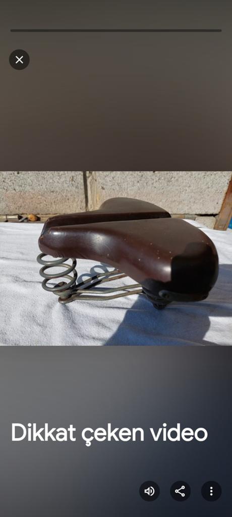 Selle de vélo ancienne HYGIA No. 1, Enlèvement