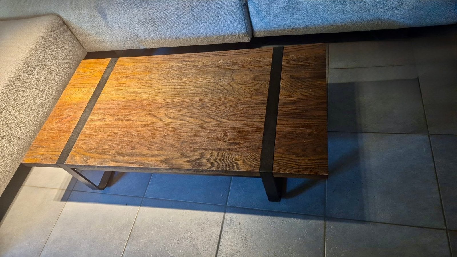 Mooie salon tafel te koop, Ophalen, Zo goed als nieuw