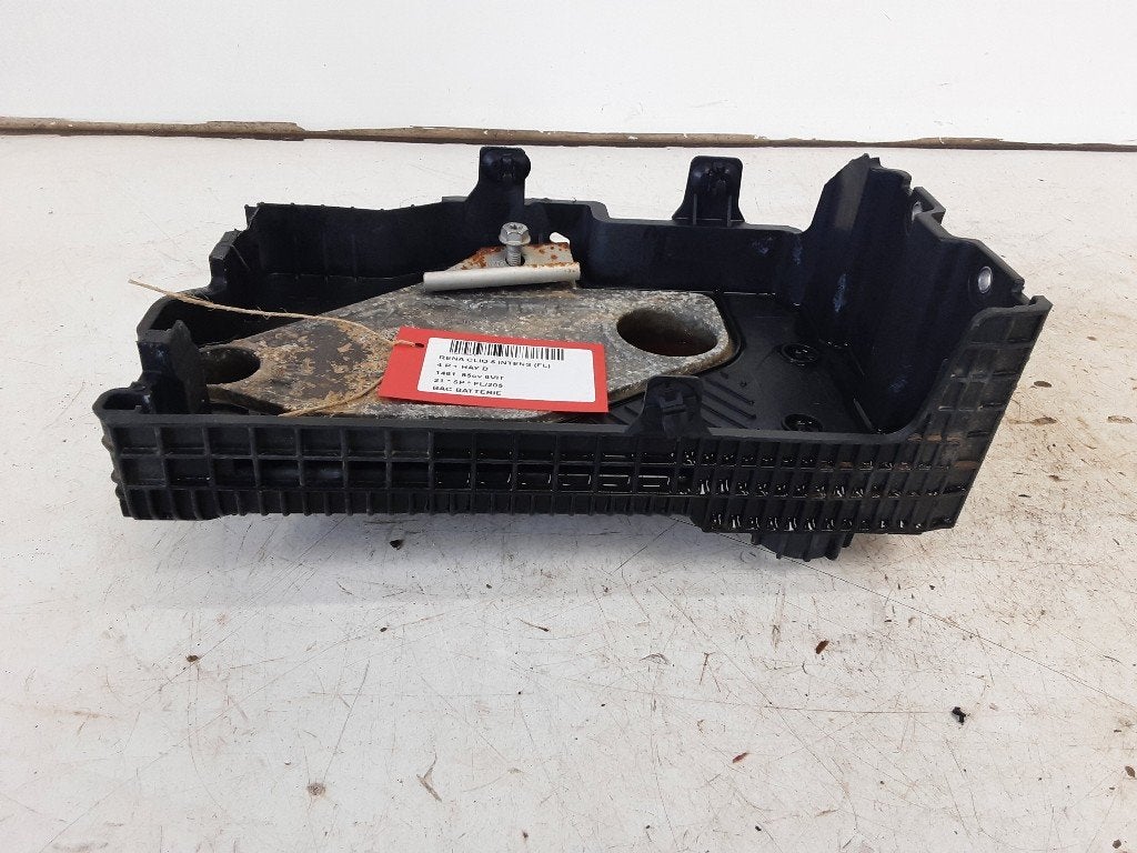 BAC A BATTERIE Renault Clio V (RJAB) (01-2019/-), Renault, Mevr. I. Hauben, Utilisé, Rue de l'Espoir 34 34
4030  GRIVEGNÉE, BE