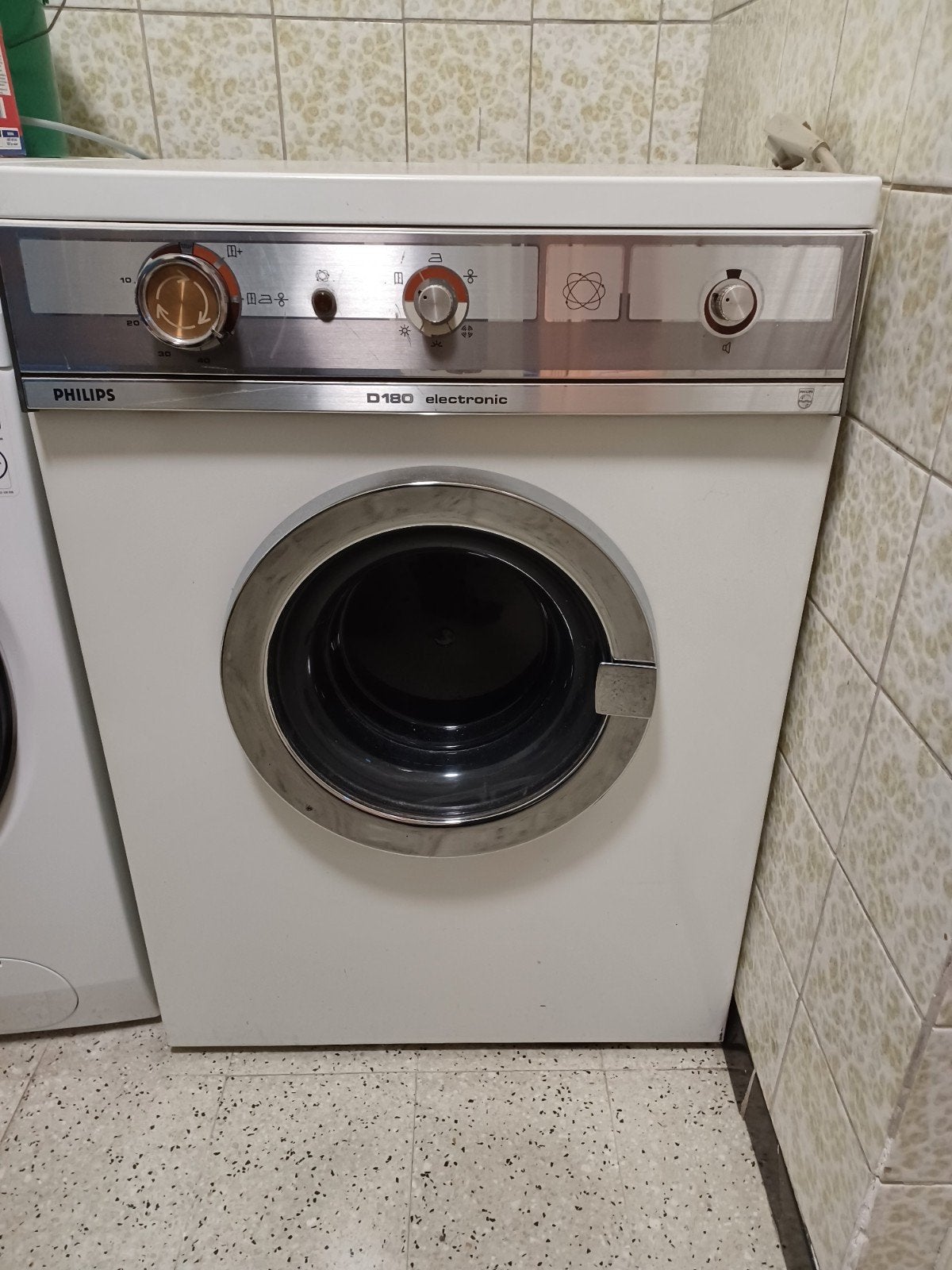 Armoire de séchage, Electroménager, Enlèvement, Utilisé, Chargeur frontal, Évacuation d'air