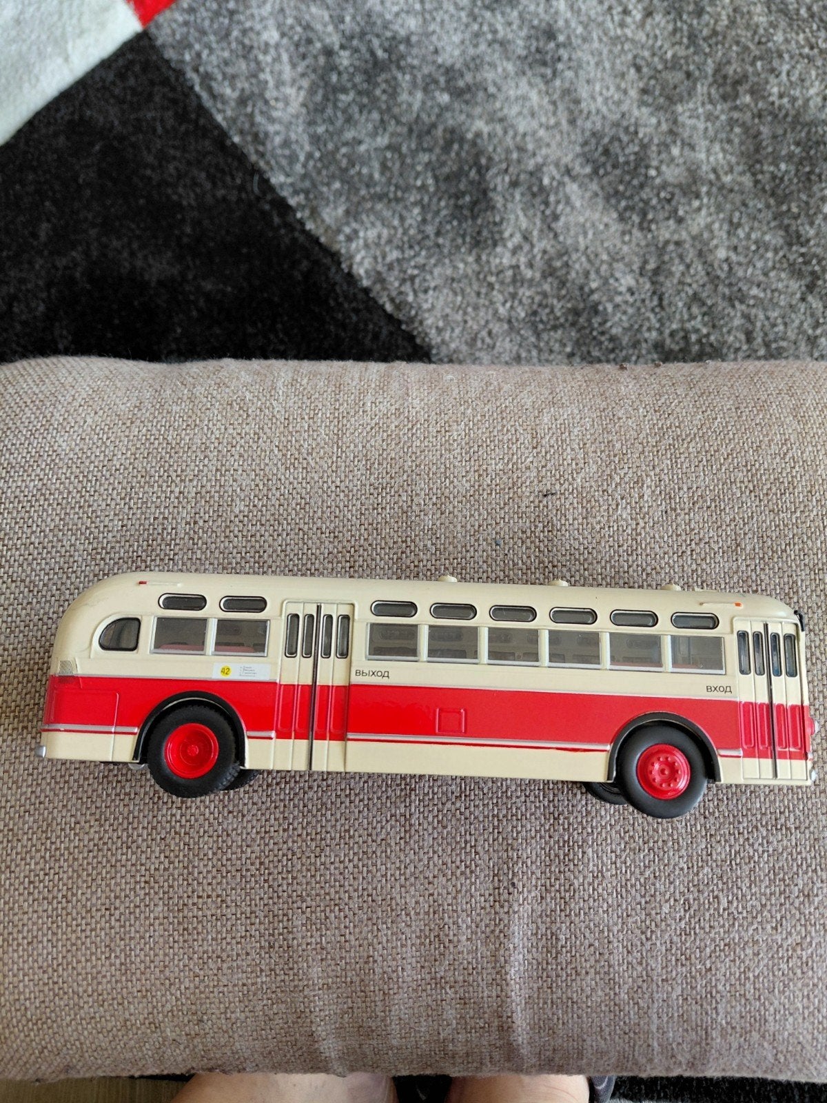 Bus soviétique Zys 1/43eme, Enlèvement ou Envoi, Neuf