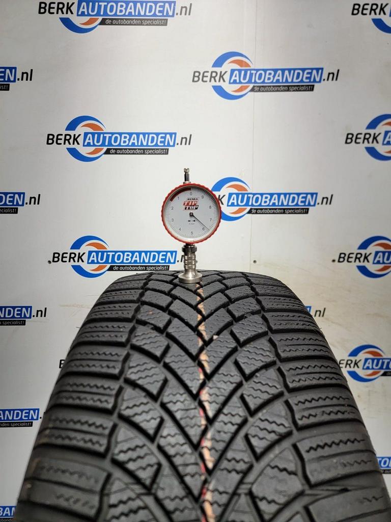 2x Bridgestone Blizzak LM005 225/55 R19 99V 225/55/19 225551, Auto-onderdelen, Banden en Velgen, 19 inch, Gebruikt, -, -
