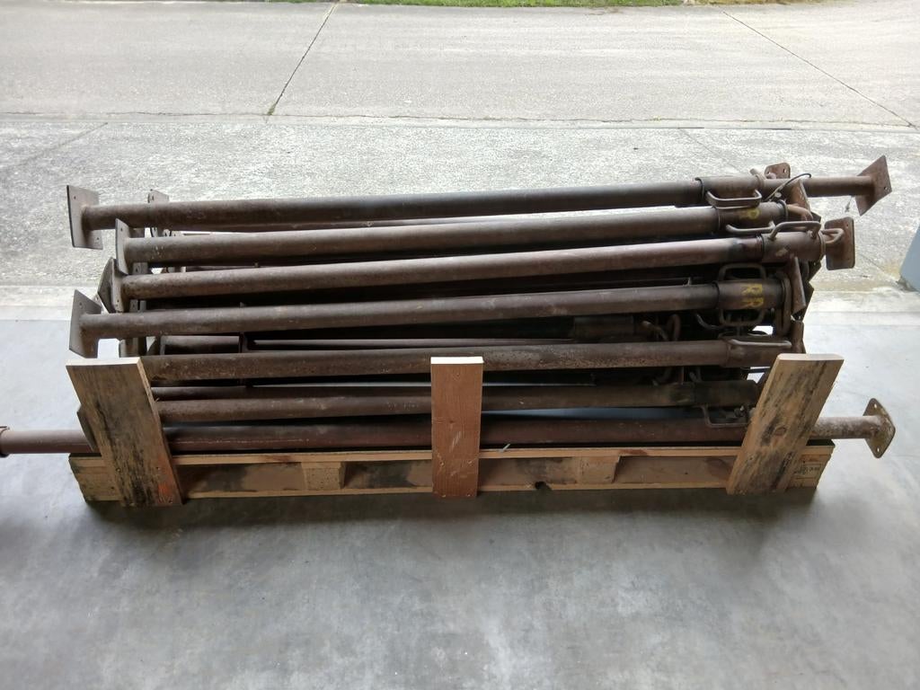 Bouwstutten, Enlèvement, Utilisé