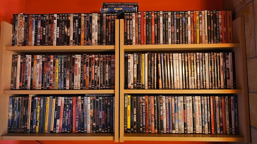 DVD's +230 (rekjes inbegrepen), Ophalen