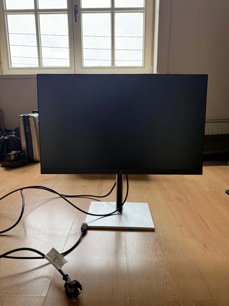 HP pc monitor 2025 2stuks, Computers en Software, Monitoren, Ophalen, Zo goed als nieuw, HDMI