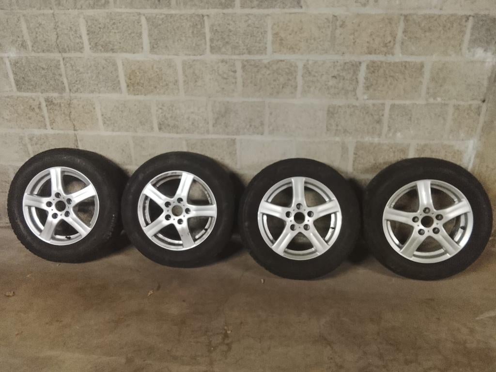 4 winterbanden met velgen – Continental 195/65 R15, Ophalen, Winterbanden, Velg(en)